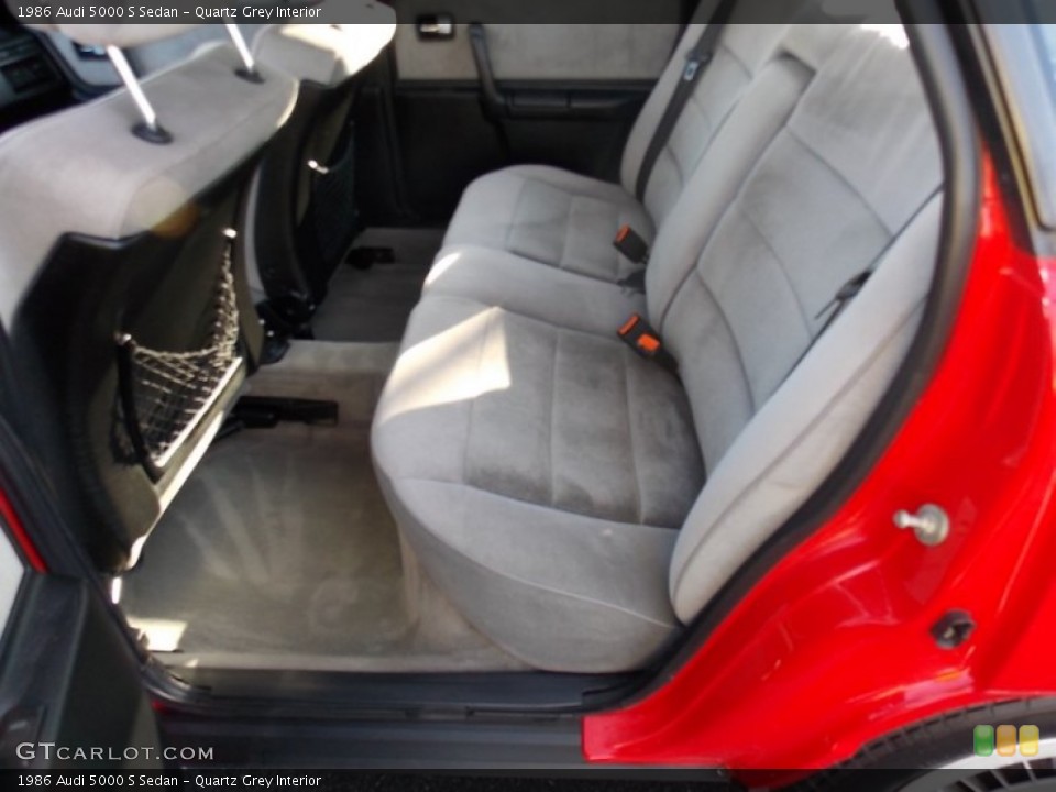 Quartz Grey Interior Rear Seat for the 1986 Audi 5000 S Sedan #78603648