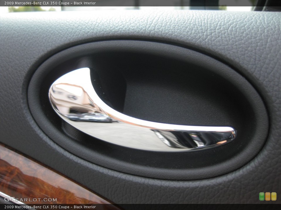 Black Interior Controls for the 2009 Mercedes-Benz CLK 350 Coupe #78612958