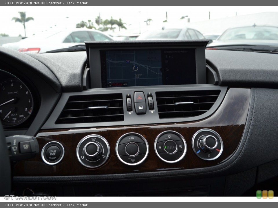 Black Interior Controls for the 2011 BMW Z4 sDrive30i Roadster #78613677
