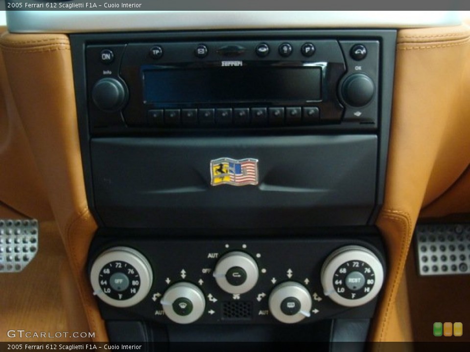 Cuoio Interior Controls for the 2005 Ferrari 612 Scaglietti F1A #78627120
