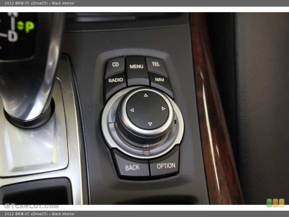Black Interior Controls for the 2012 BMW X5 xDrive35i #78630121