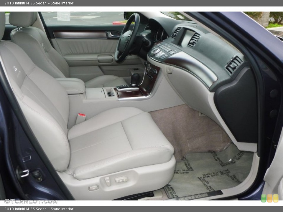 Stone Interior Photo for the 2010 Infiniti M 35 Sedan #78630171
