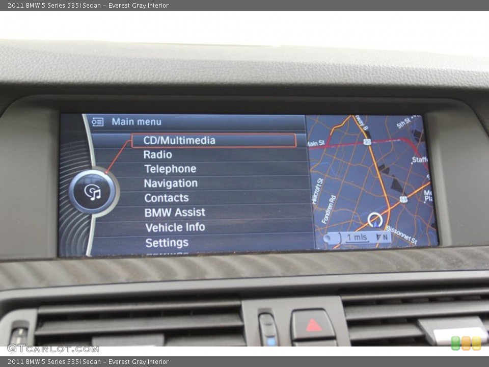Everest Gray Interior Navigation for the 2011 BMW 5 Series 535i Sedan #78630723