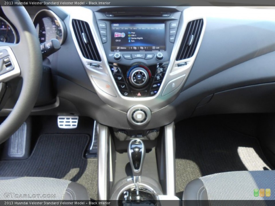 Black Interior Controls for the 2013 Hyundai Veloster  #78633009