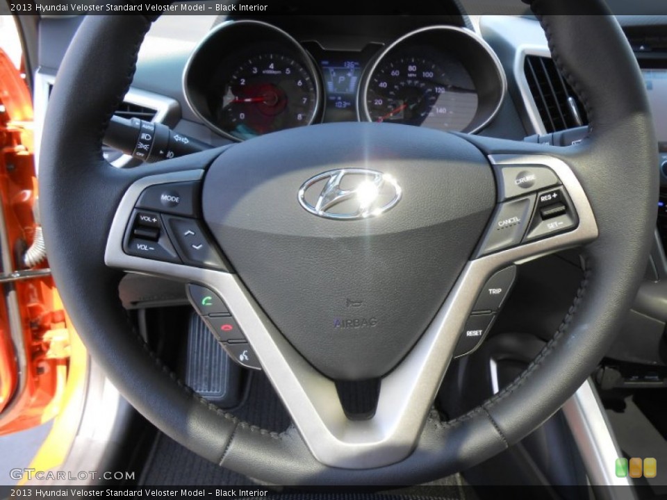Black Interior Controls for the 2013 Hyundai Veloster  #78633050