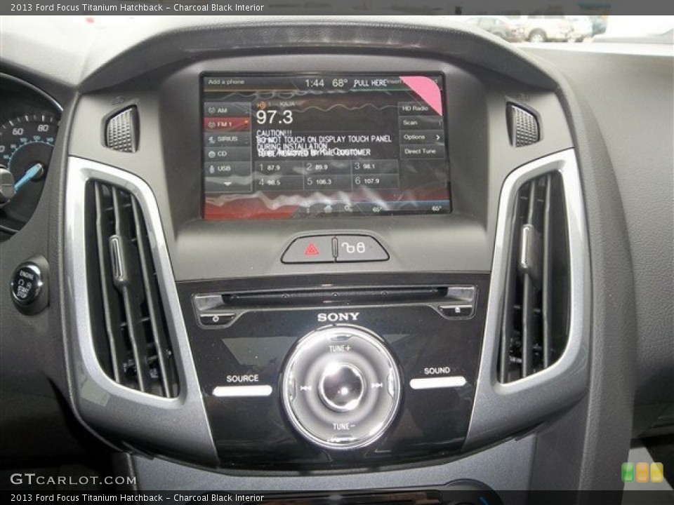 Charcoal Black Interior Controls for the 2013 Ford Focus Titanium Hatchback #78644017