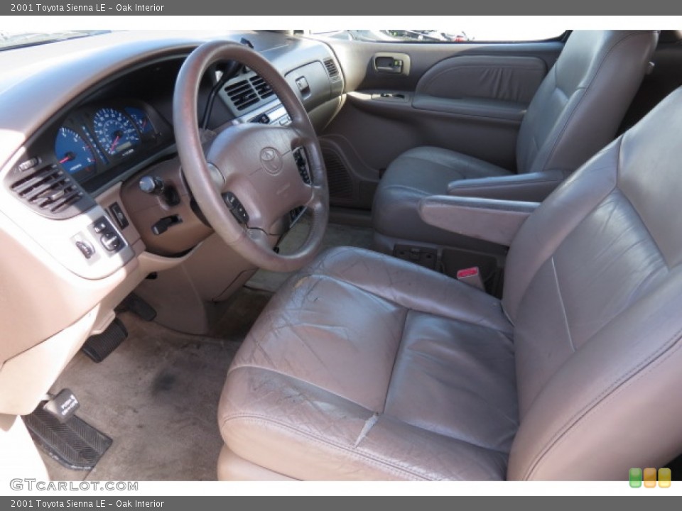 Oak Interior Photo for the 2001 Toyota Sienna LE #78646075