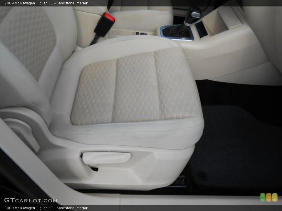Sandstone Interior Front Seat for the 2009 Volkswagen Tiguan SE #78647172