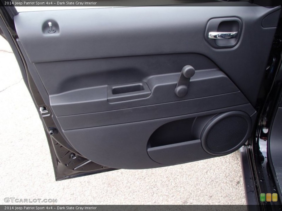 Dark Slate Gray Interior Door Panel for the 2014 Jeep Patriot Sport 4x4 #78648853