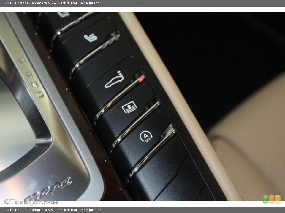 Black/Luxor Beige Interior Controls for the 2013 Porsche Panamera V6 #78650220