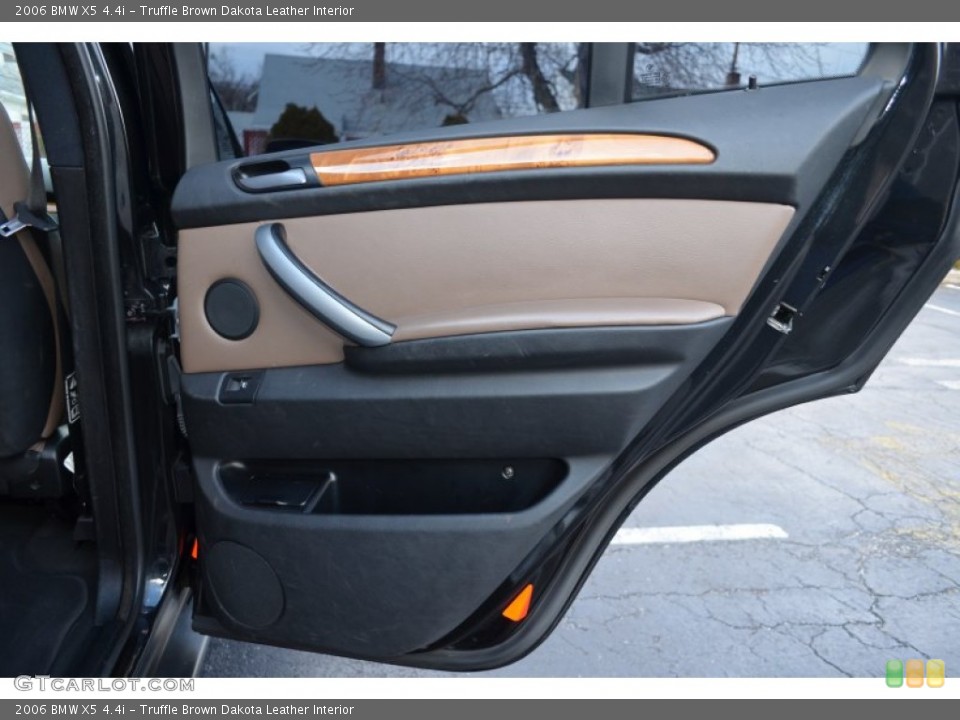 Truffle Brown Dakota Leather Interior Door Panel for the 2006 BMW X5 4.4i #78651179
