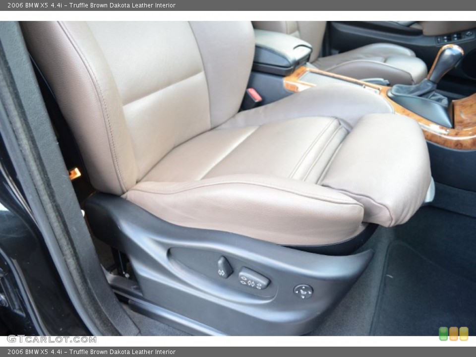 Truffle Brown Dakota Leather Interior Front Seat for the 2006 BMW X5 4.4i #78651217