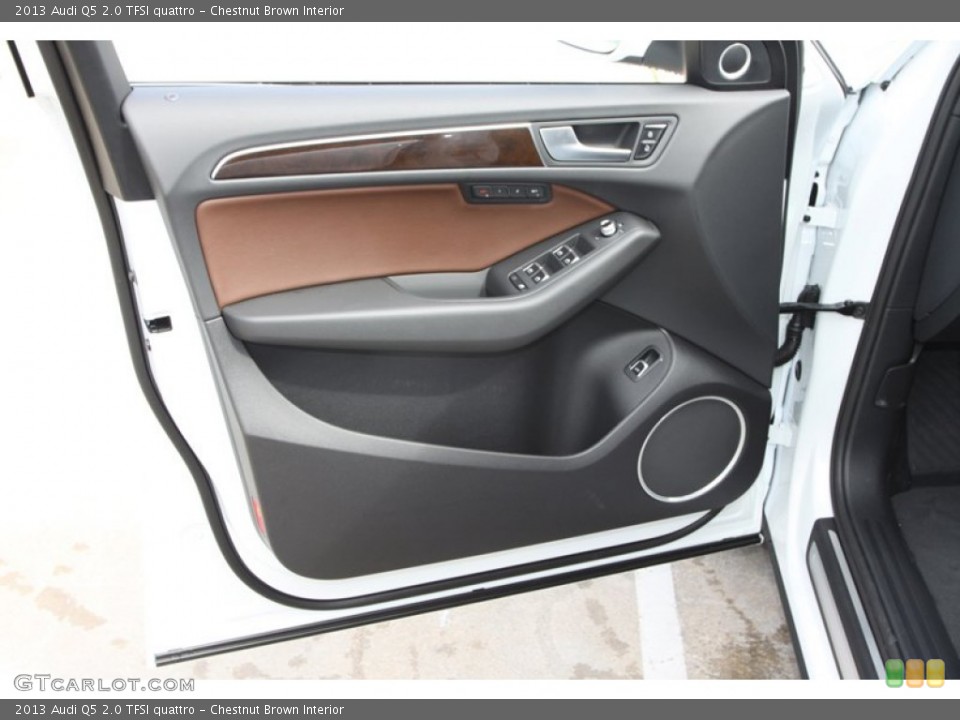 Chestnut Brown Interior Door Panel for the 2013 Audi Q5 2.0 TFSI quattro #78652069