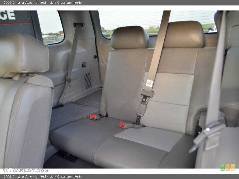 Light Graystone Interior Rear Seat for the 2009 Chrysler Aspen Limited #78652697