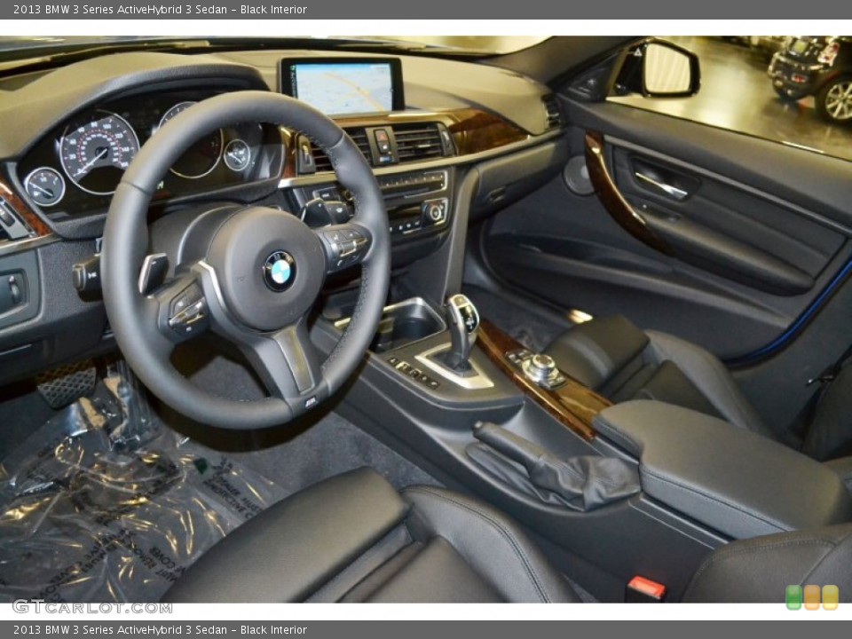Black Interior Prime Interior for the 2013 BMW 3 Series ActiveHybrid 3 Sedan #78655384