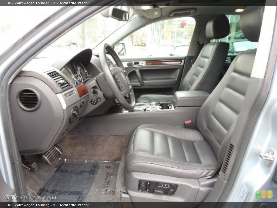 Anthracite Interior Photo for the 2004 Volkswagen Touareg V8 #78655861