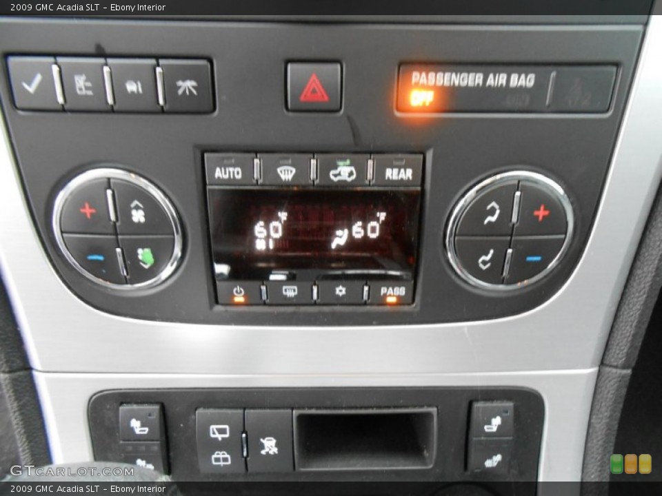 Ebony Interior Controls for the 2009 GMC Acadia SLT #78660894
