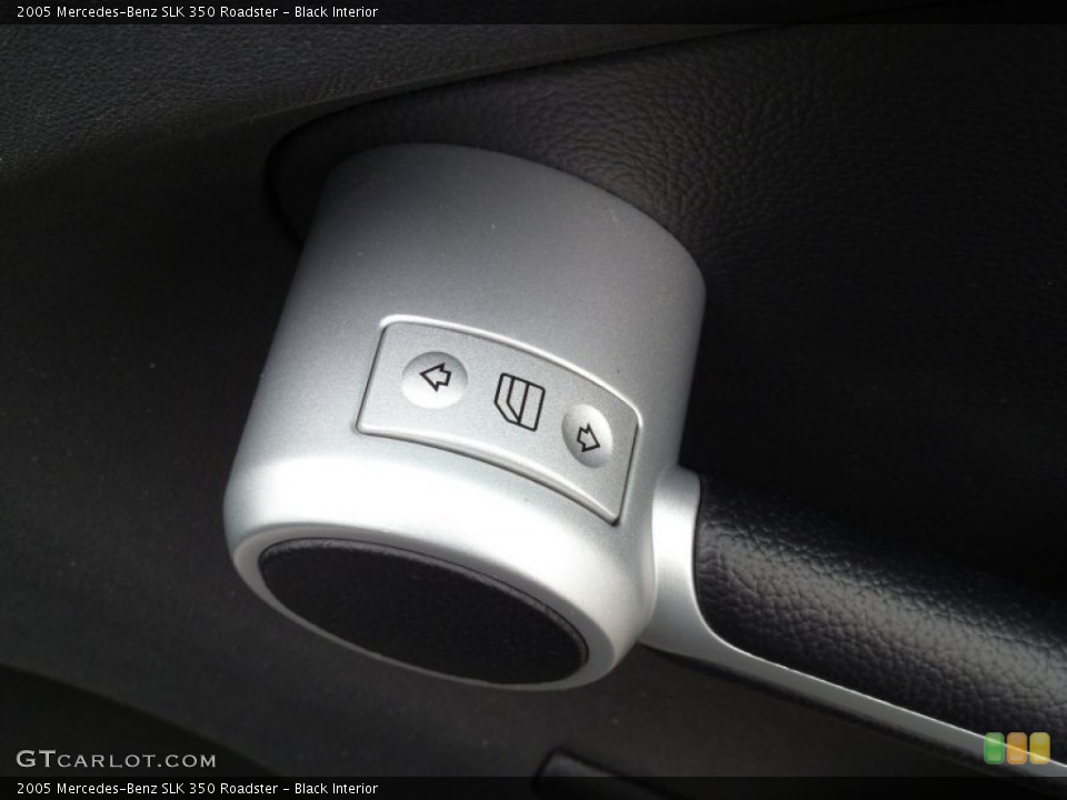 Black Interior Controls for the 2005 Mercedes-Benz SLK 350 Roadster #78663969
