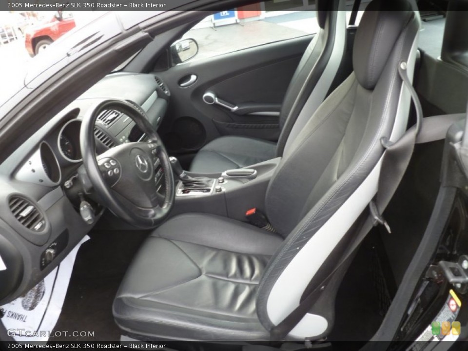 Black Interior Photo for the 2005 Mercedes-Benz SLK 350 Roadster #78664015