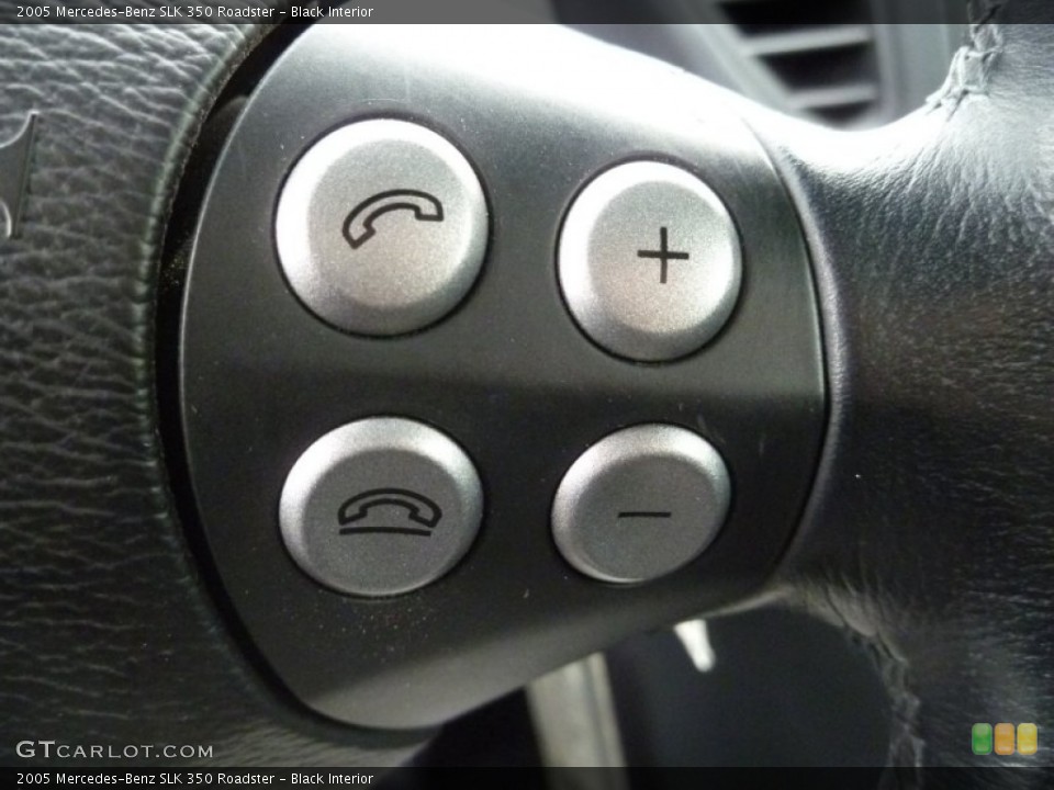 Black Interior Controls for the 2005 Mercedes-Benz SLK 350 Roadster #78664089