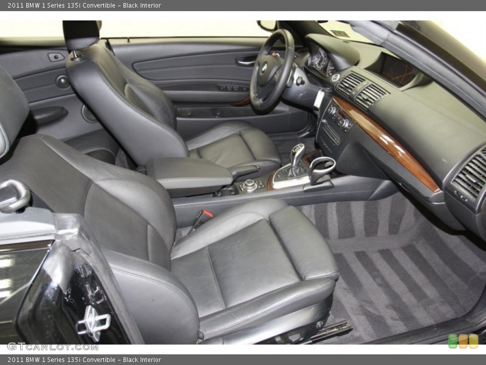 Black Interior Photo for the 2011 BMW 1 Series 135i Convertible #78670720