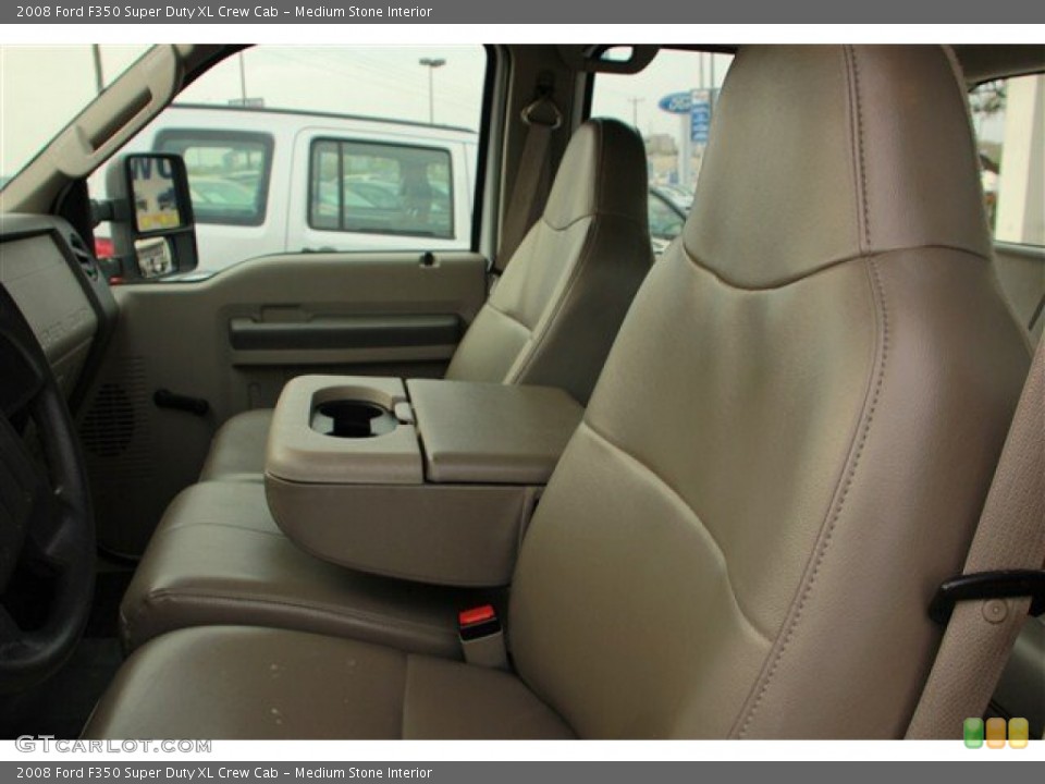 Medium Stone Interior Photo for the 2008 Ford F350 Super Duty XL Crew Cab #78671542