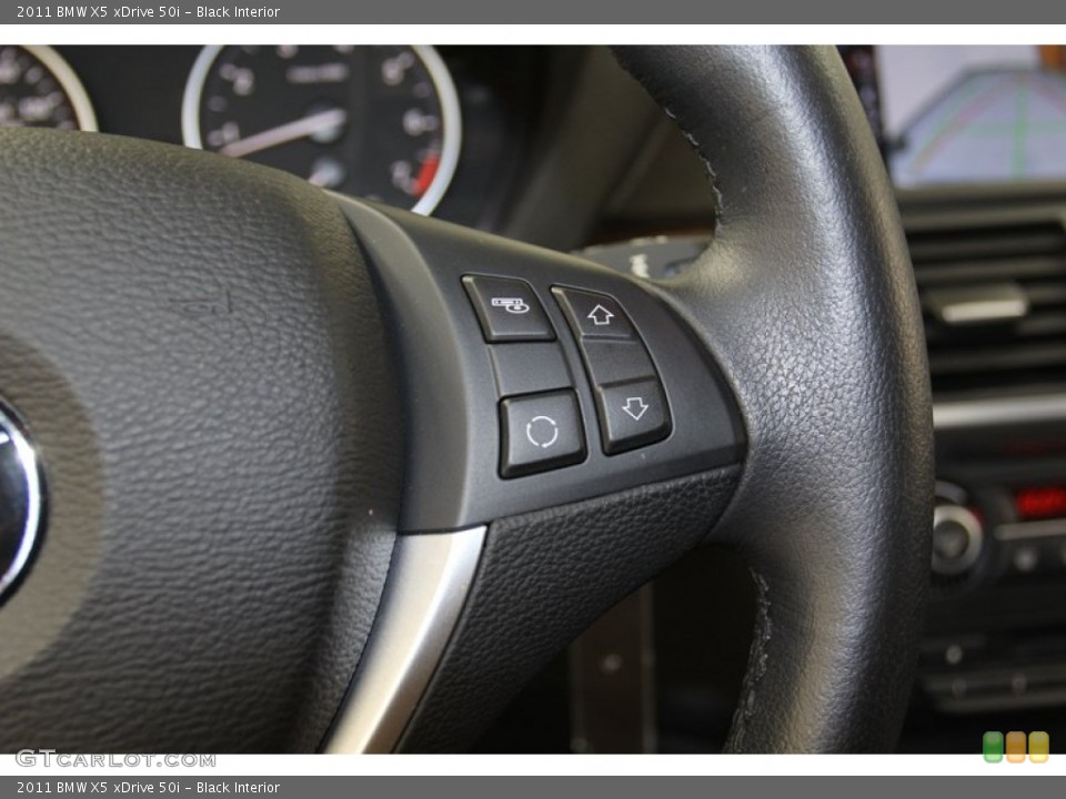 Black Interior Controls for the 2011 BMW X5 xDrive 50i #78673786