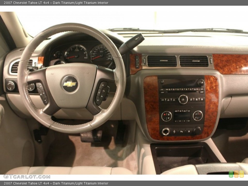 Dark Titanium/Light Titanium Interior Dashboard for the 2007 Chevrolet Tahoe LT 4x4 #78682171