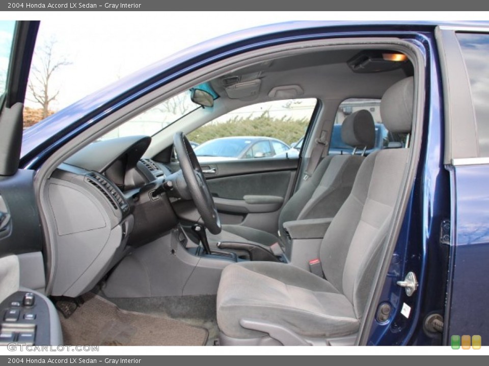 Gray Interior Photo for the 2004 Honda Accord LX Sedan #78686260