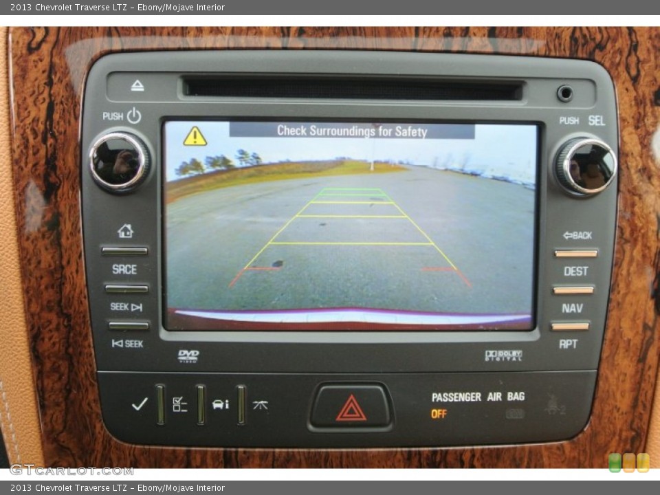 Ebony/Mojave Interior Controls for the 2013 Chevrolet Traverse LTZ #78688028
