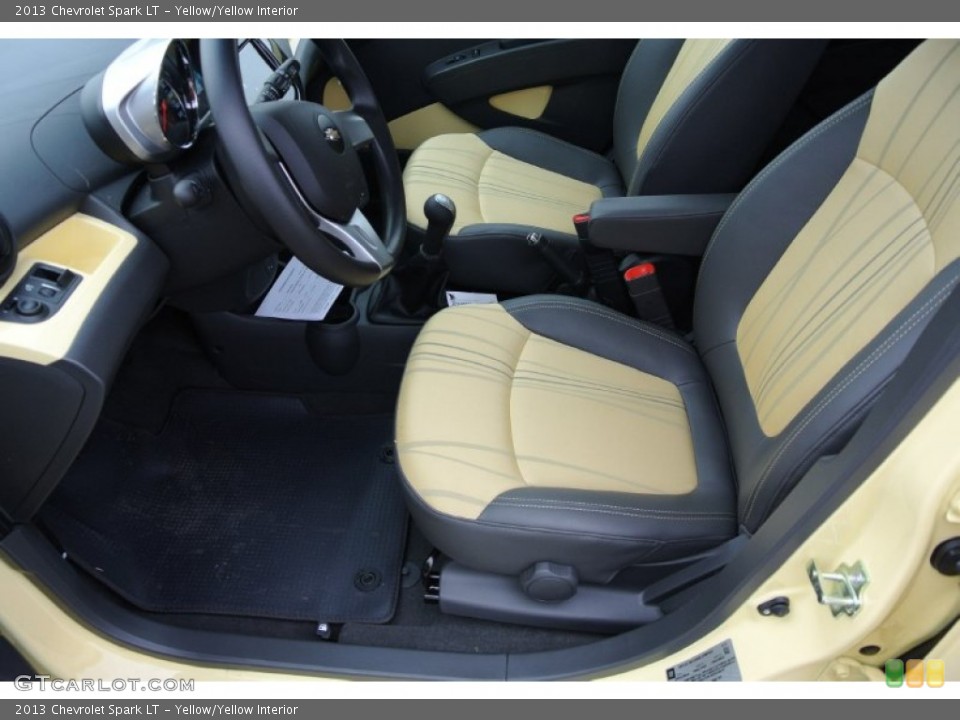 Yellow/Yellow Interior Photo for the 2013 Chevrolet Spark LT #78690004