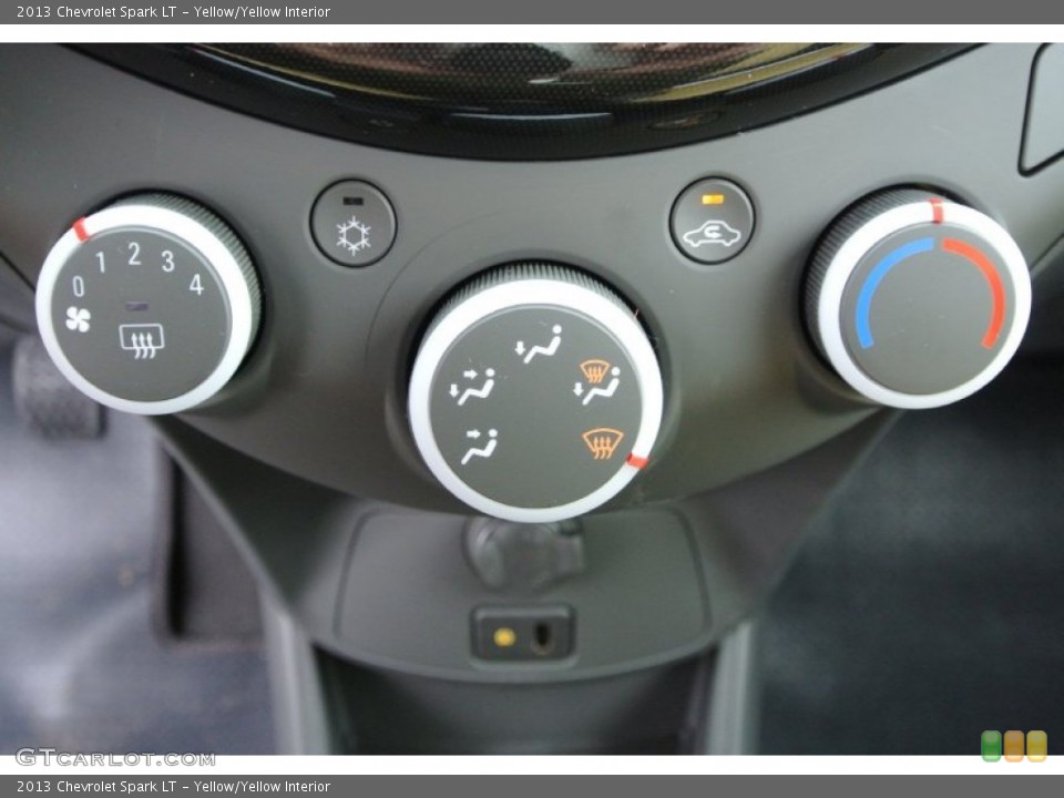 Yellow/Yellow Interior Controls for the 2013 Chevrolet Spark LT #78690068