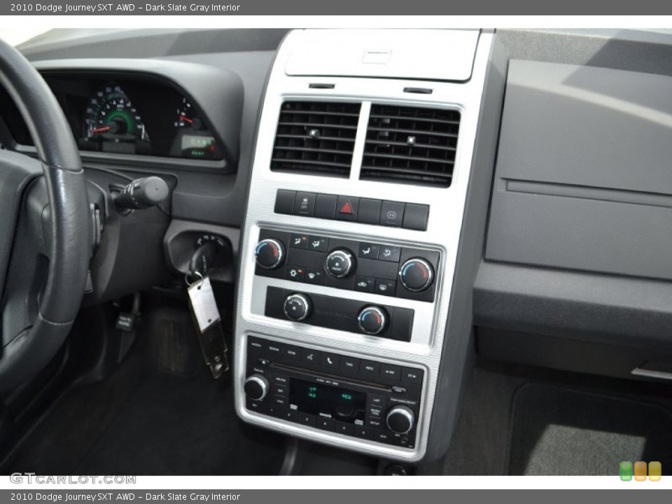 Dark Slate Gray Interior Controls for the 2010 Dodge Journey SXT AWD #78690694