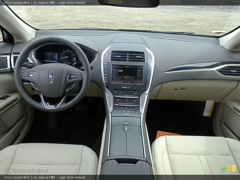 Light Dune Interior Photo for the 2013 Lincoln MKZ 2.0L Hybrid FWD #78701257