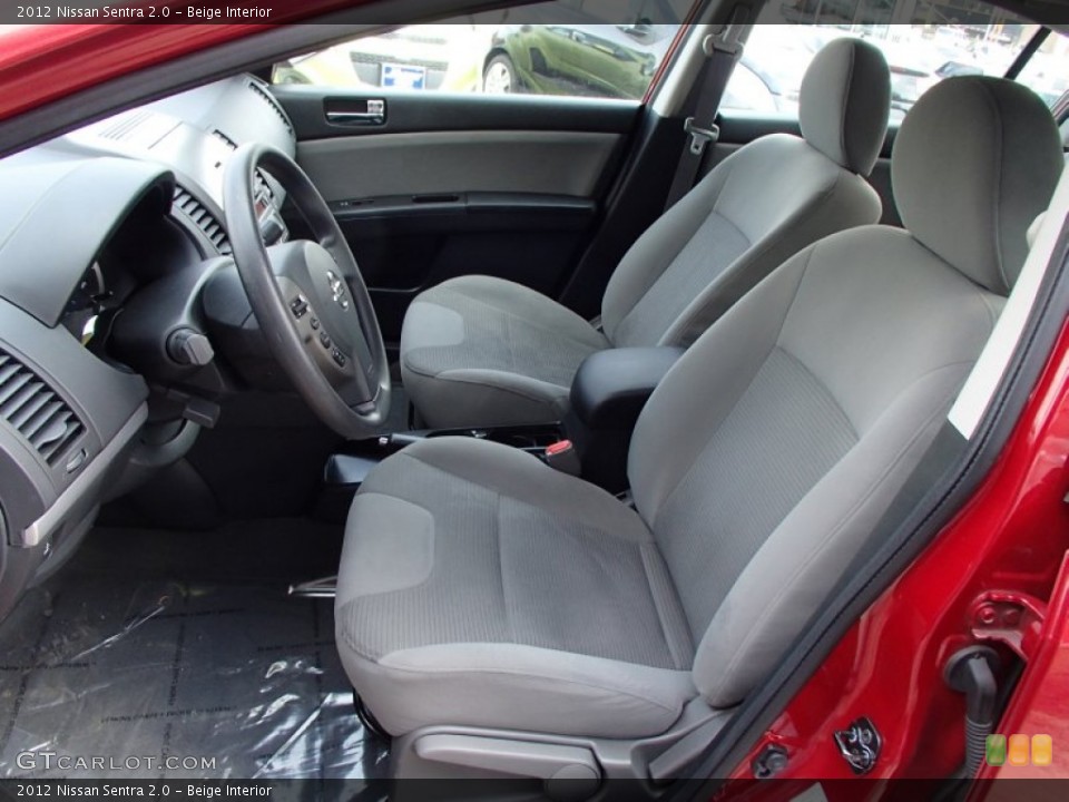 Beige Interior Photo for the 2012 Nissan Sentra 2.0 #78701817