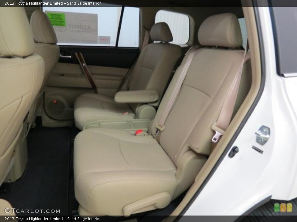 Sand Beige Interior Rear Seat for the 2013 Toyota Highlander Limited #78704525