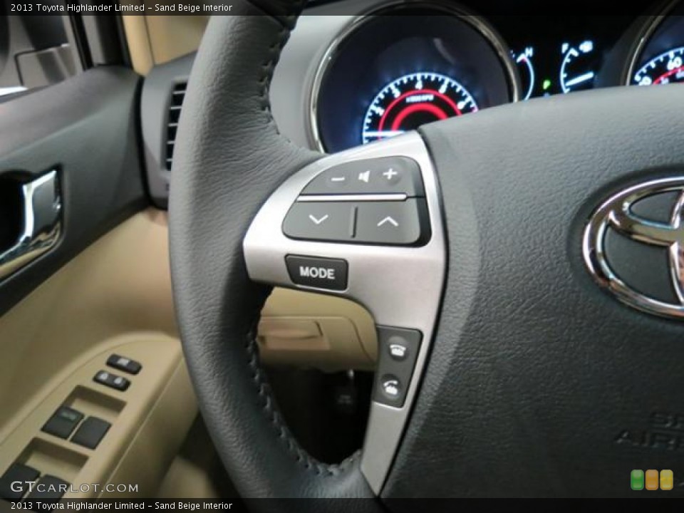 Sand Beige Interior Controls for the 2013 Toyota Highlander Limited #78704735