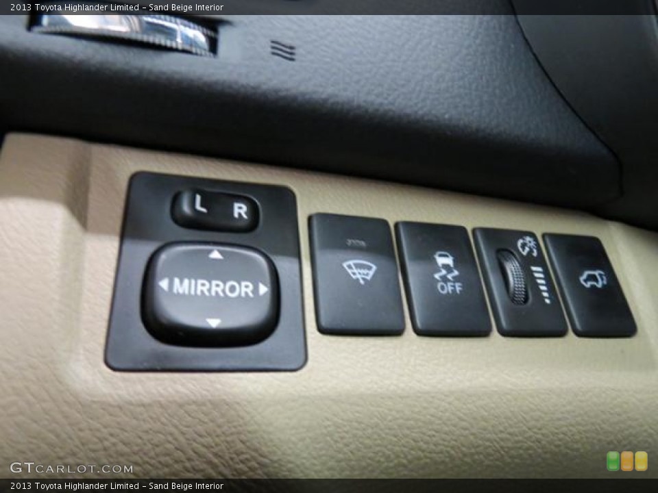 Sand Beige Interior Controls for the 2013 Toyota Highlander Limited #78704799