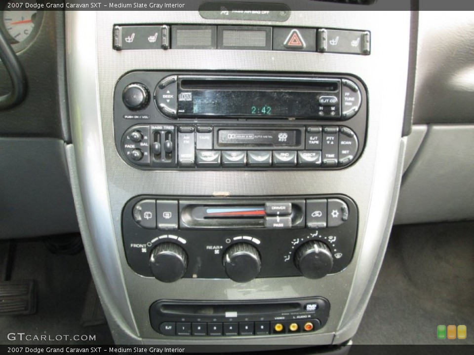 Medium Slate Gray Interior Controls for the 2007 Dodge Grand Caravan SXT #78706651