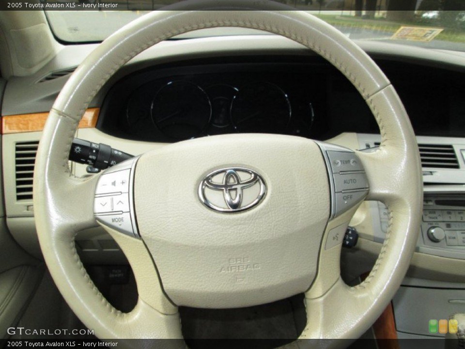 Ivory Interior Steering Wheel for the 2005 Toyota Avalon XLS #78707987