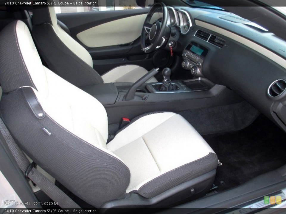 Beige Interior Photo for the 2010 Chevrolet Camaro SS/RS Coupe #78711791