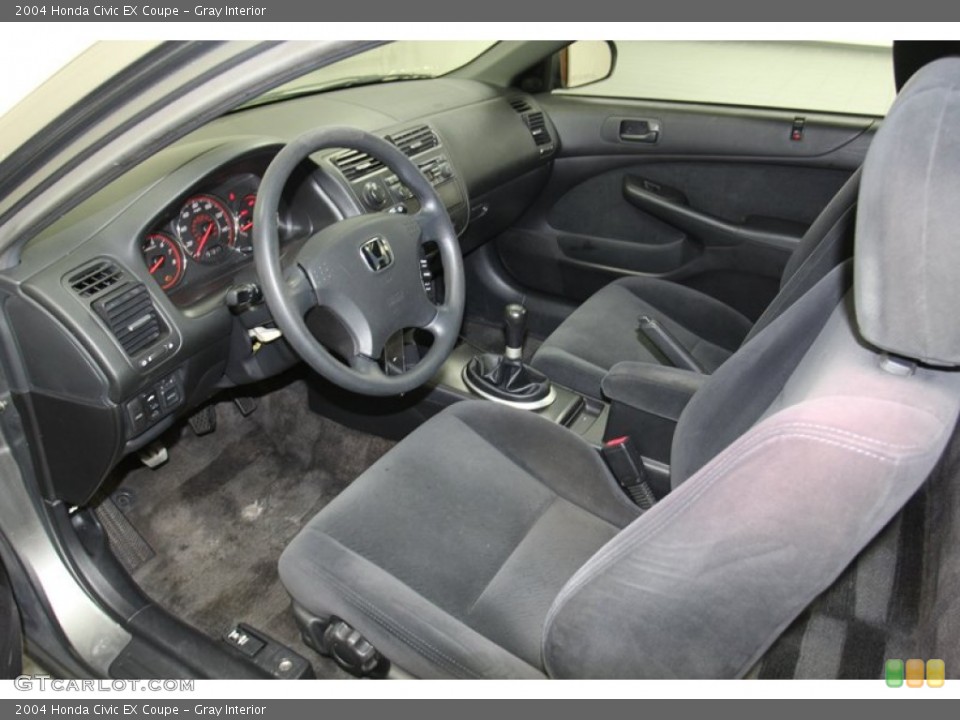 Gray Interior Photo for the 2004 Honda Civic EX Coupe #78714596