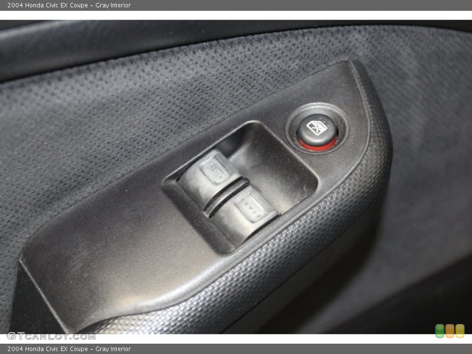 Gray Interior Controls for the 2004 Honda Civic EX Coupe #78714657