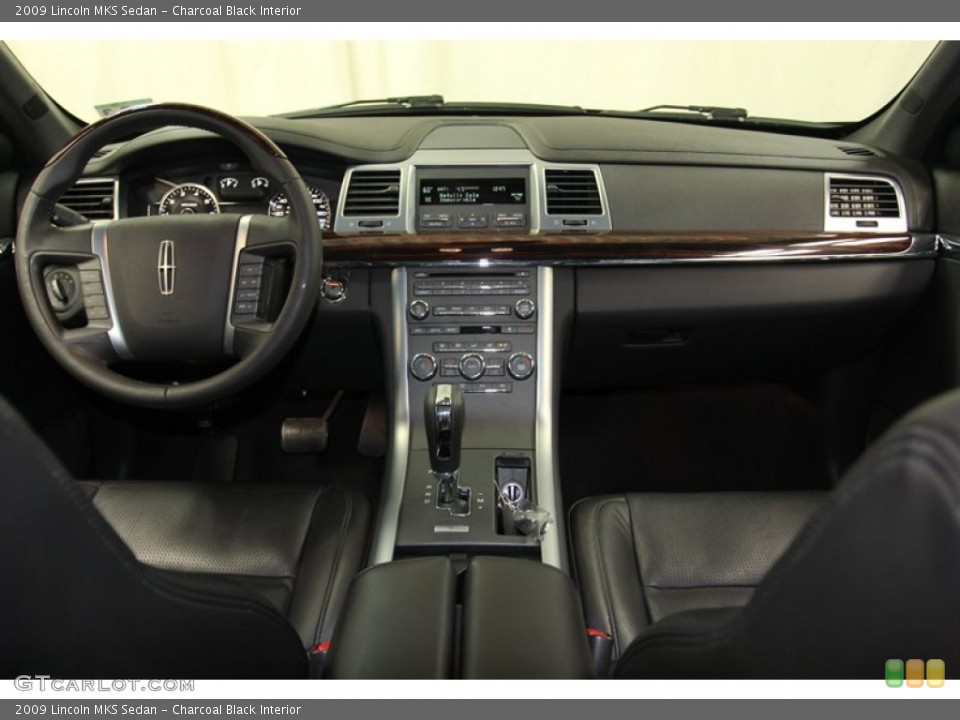 Charcoal Black Interior Dashboard for the 2009 Lincoln MKS Sedan #78720023