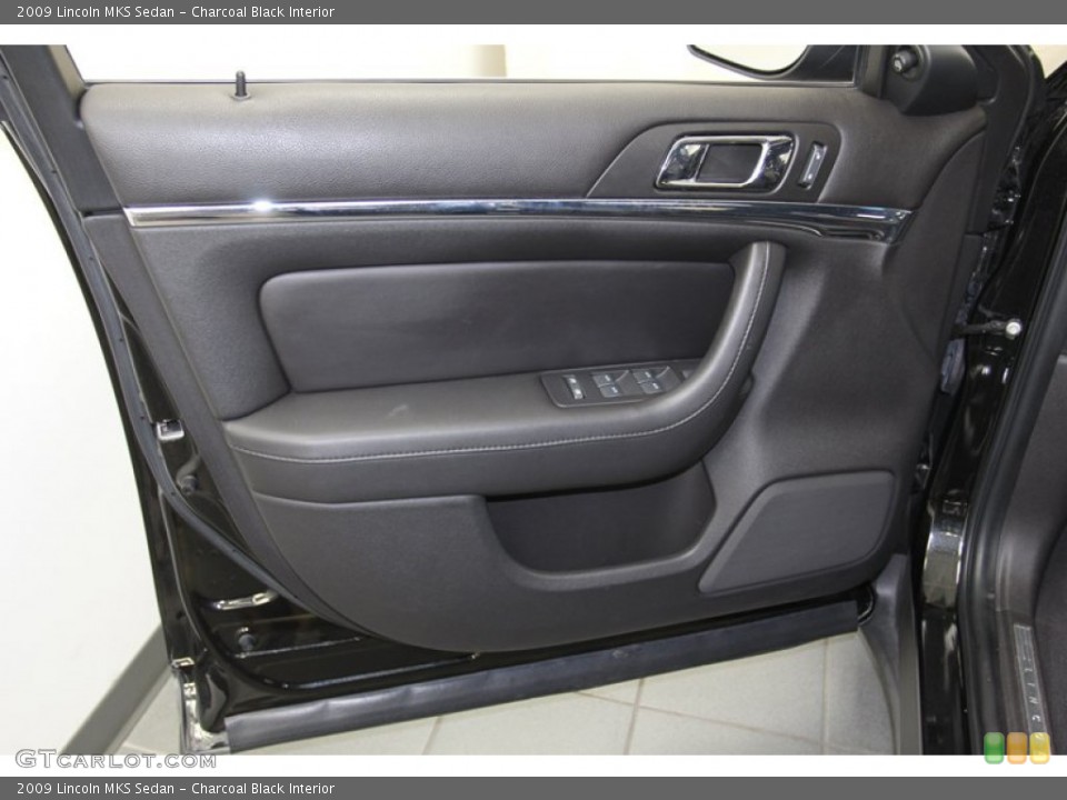 Charcoal Black Interior Door Panel for the 2009 Lincoln MKS Sedan #78720263