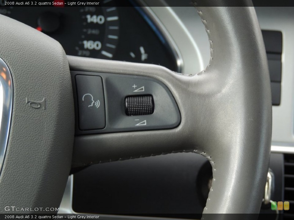 Light Grey Interior Controls for the 2008 Audi A6 3.2 quattro Sedan #78724238