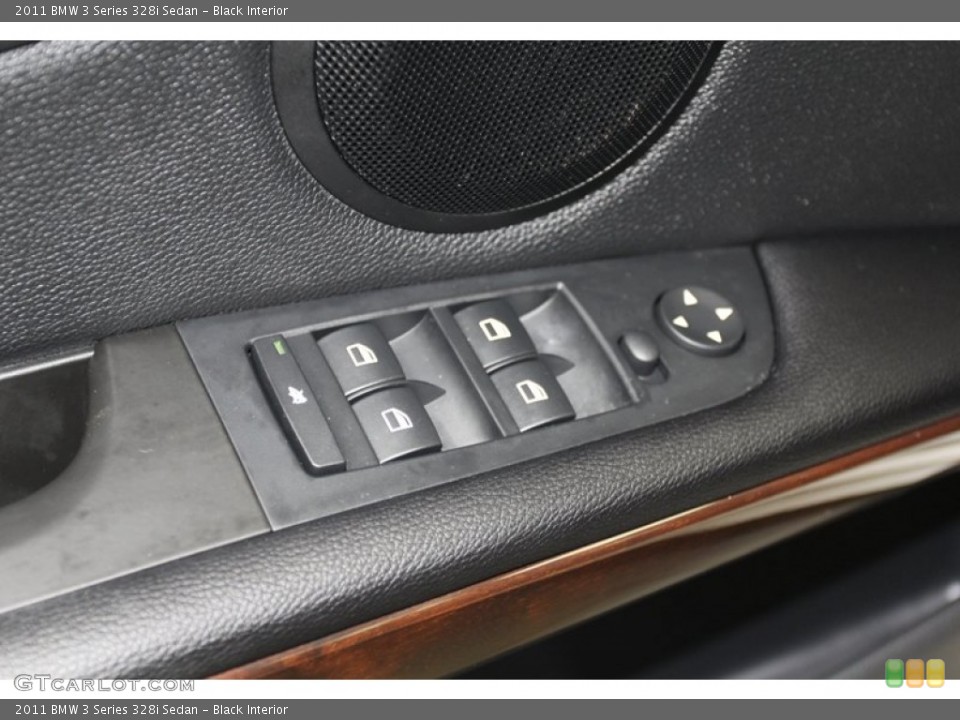 Black Interior Controls for the 2011 BMW 3 Series 328i Sedan #78727142