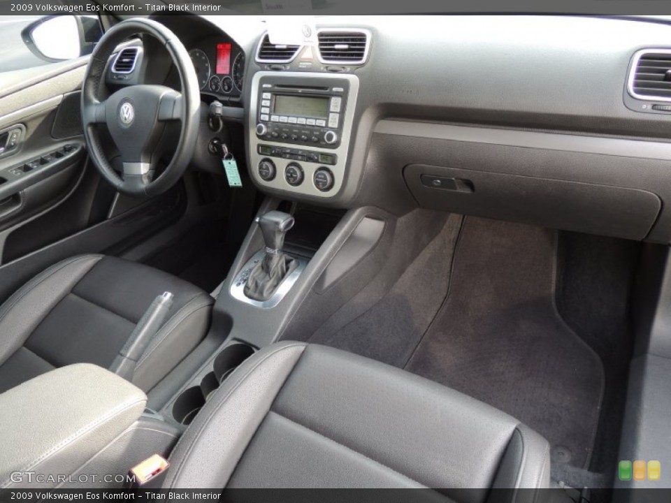 Titan Black Interior Dashboard for the 2009 Volkswagen Eos Komfort #78729497