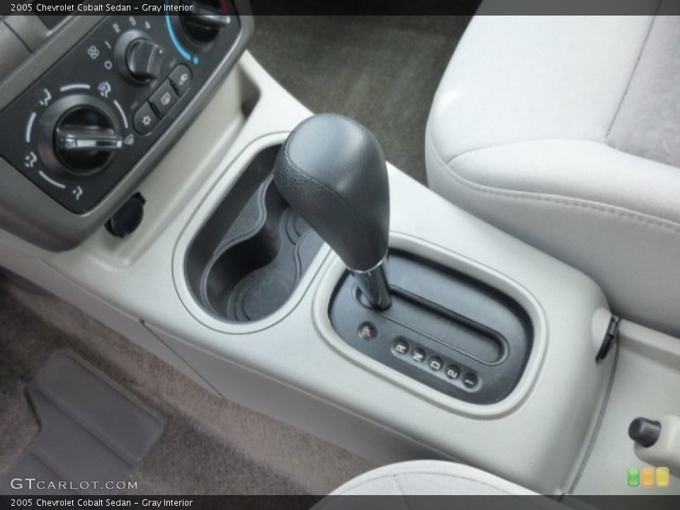Gray Interior Transmission for the 2005 Chevrolet Cobalt Sedan #78734033