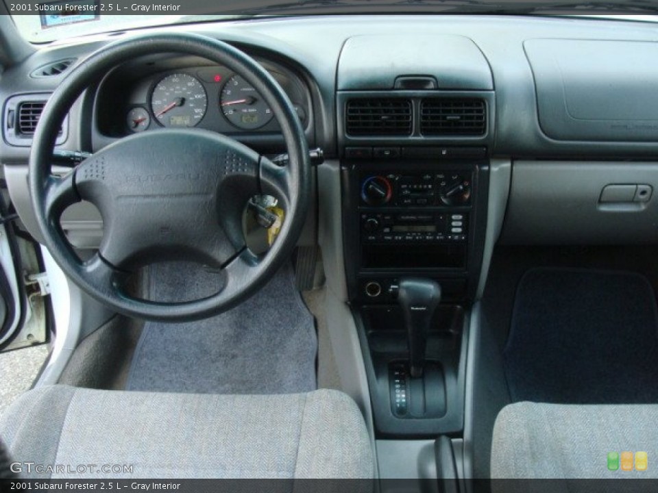 Gray Interior Dashboard for the 2001 Subaru Forester 2.5 L #78734721